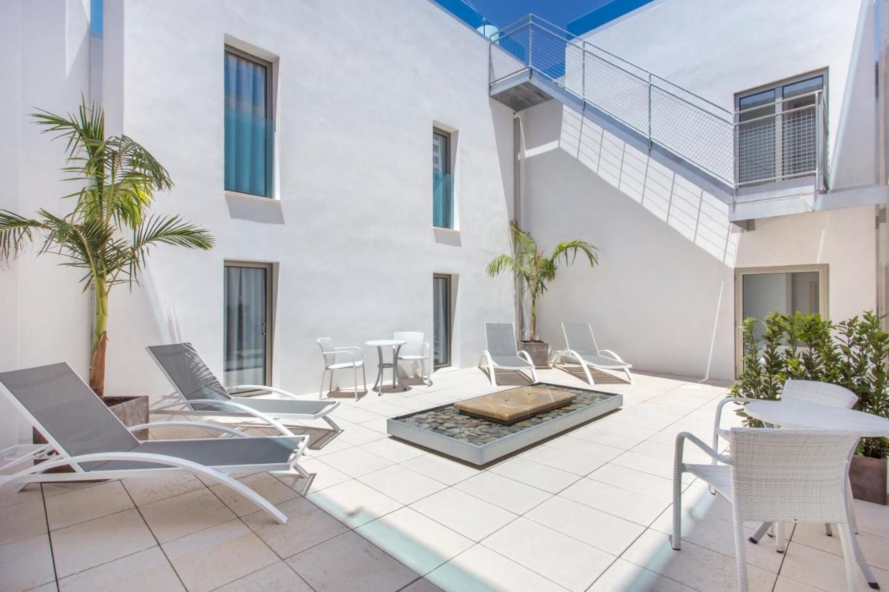 Llaut Boutique Hotel 3 Llaut Boutique Hotel 3