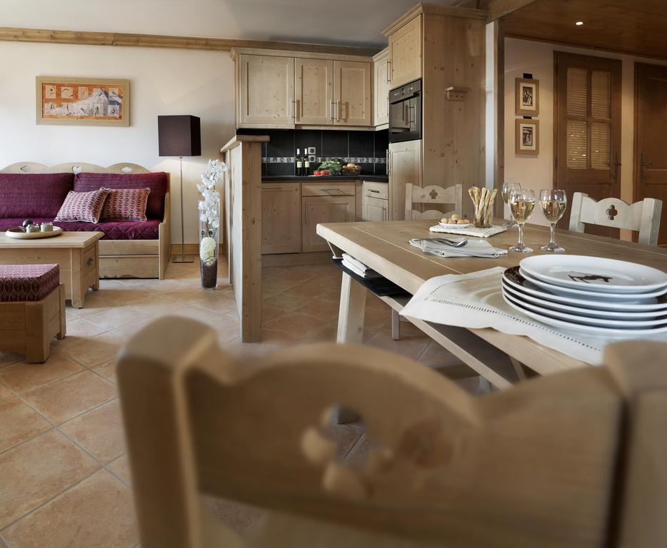 CGH Résidences & Spas La Reine des Prés 3