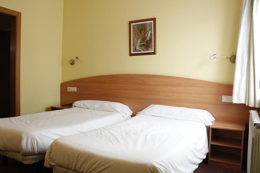 Hotel Hermus Centre Vila 3