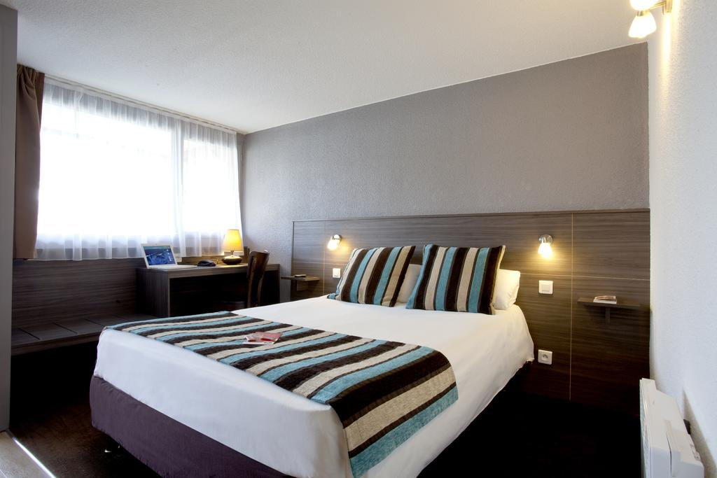 Sure Hotel by Best Western Biarritz Aéroport & Restaurant Amarys 3 estrelas em Biarritz
