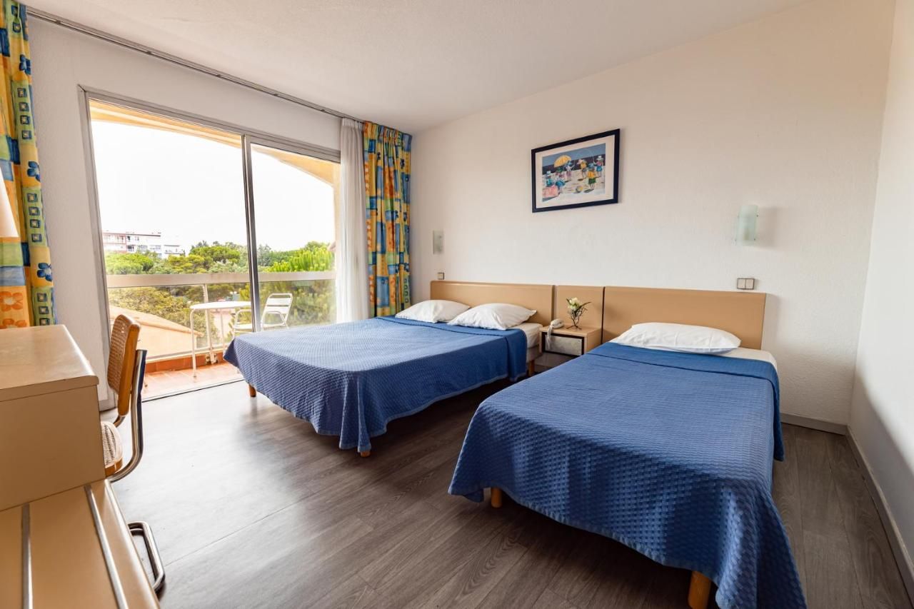 Hôtel Du Port 3 Hôtel Du Port 3