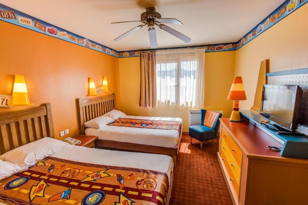 Disney Hotel Santa Fe 3
