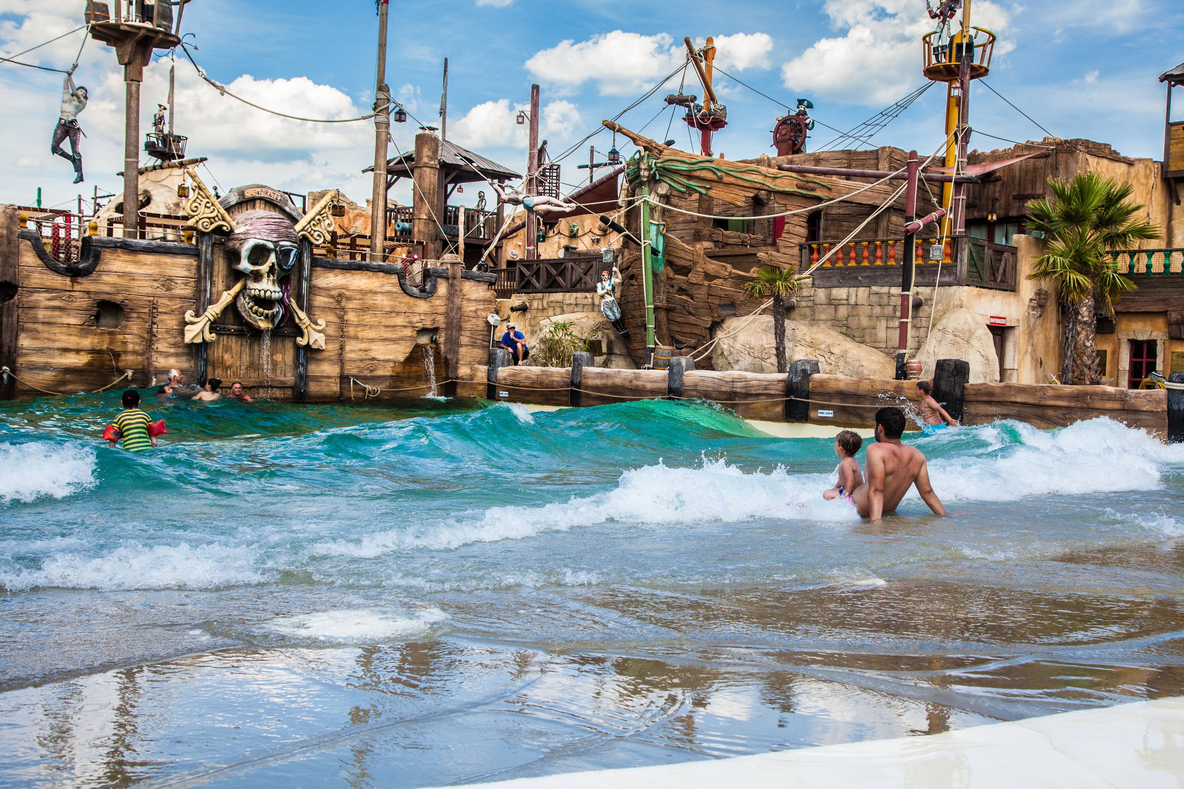 🏴‍☠️ ¡VACACIONES ACUÁTICAS EN EL SUR FRANCIA!💦 Camping 4* + Pirates World! 9000m2 de placeres acuáticos