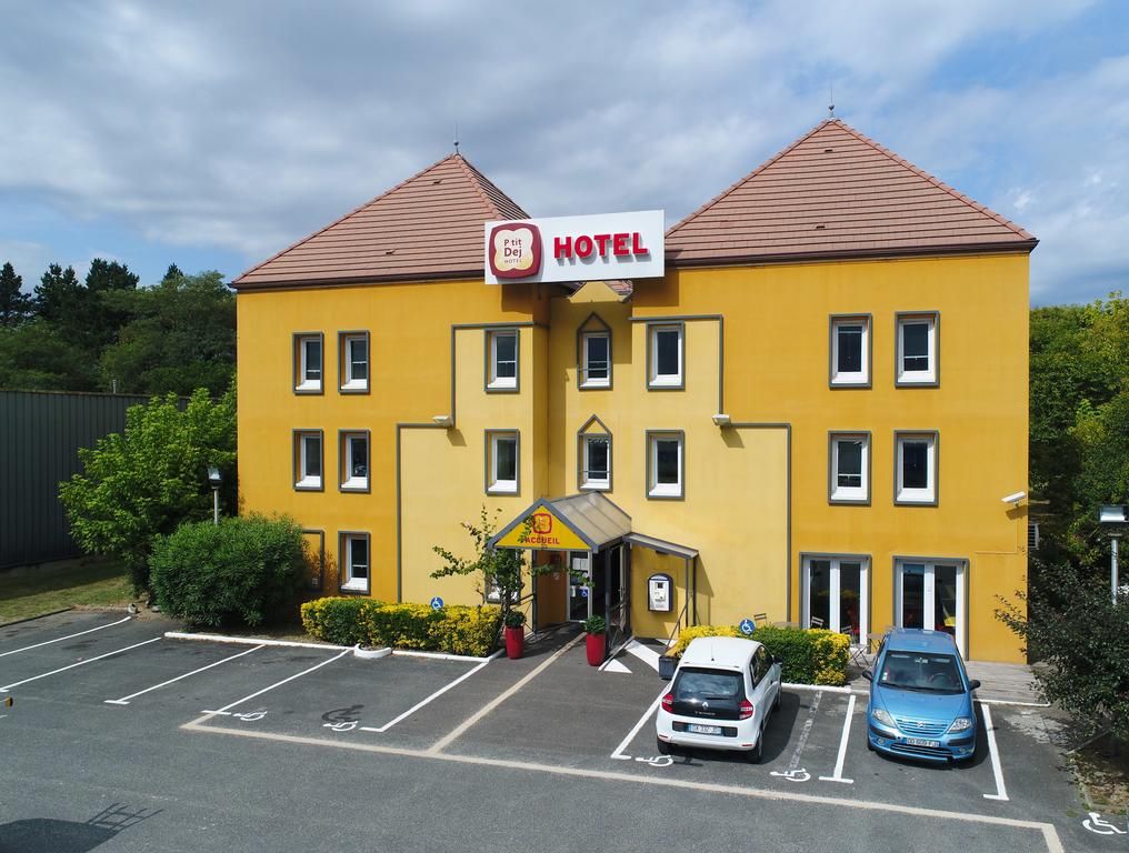 P'Tit Dej-Hotel Bordeaux Est 2 estrelas em Lormont