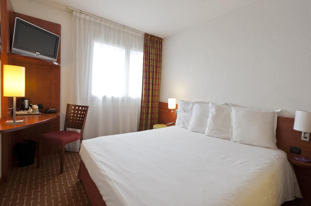 Mercure Nice Cap 3000 Aerop 2