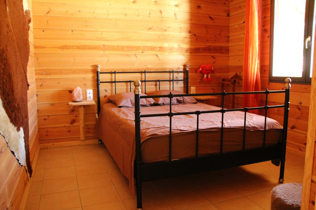 Western City Troyes 2