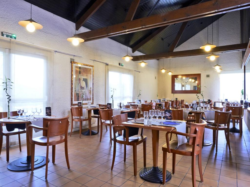 Kyriad Villeneuve La Garenne 3