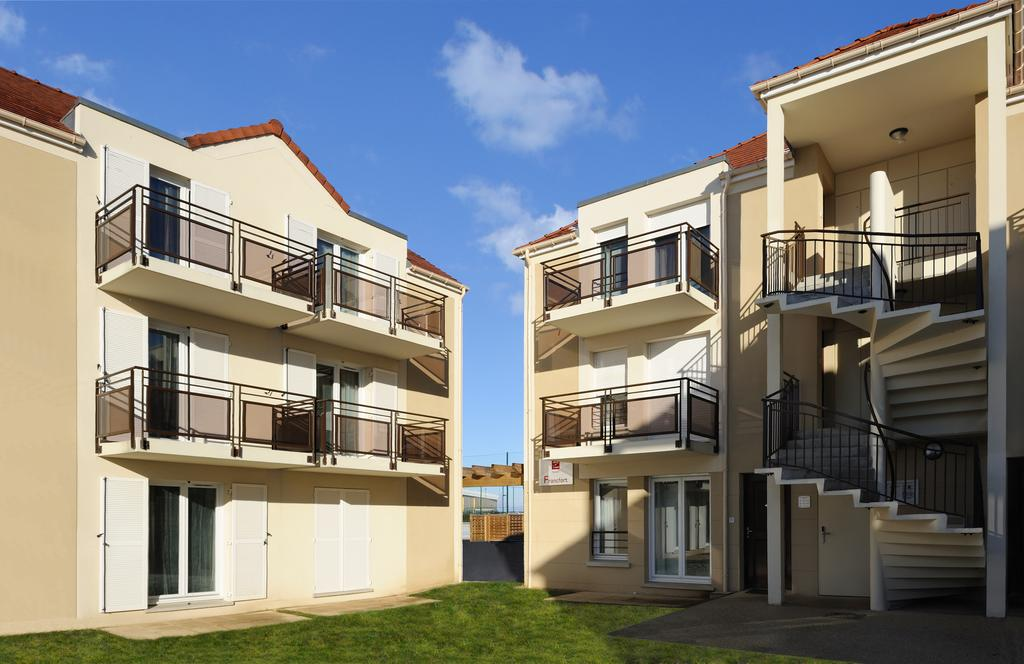 Residhome Roissy Village+Bilhete Astérix 1 dia