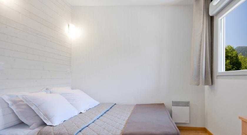 Lagrange Les Chalets d'Ax 3