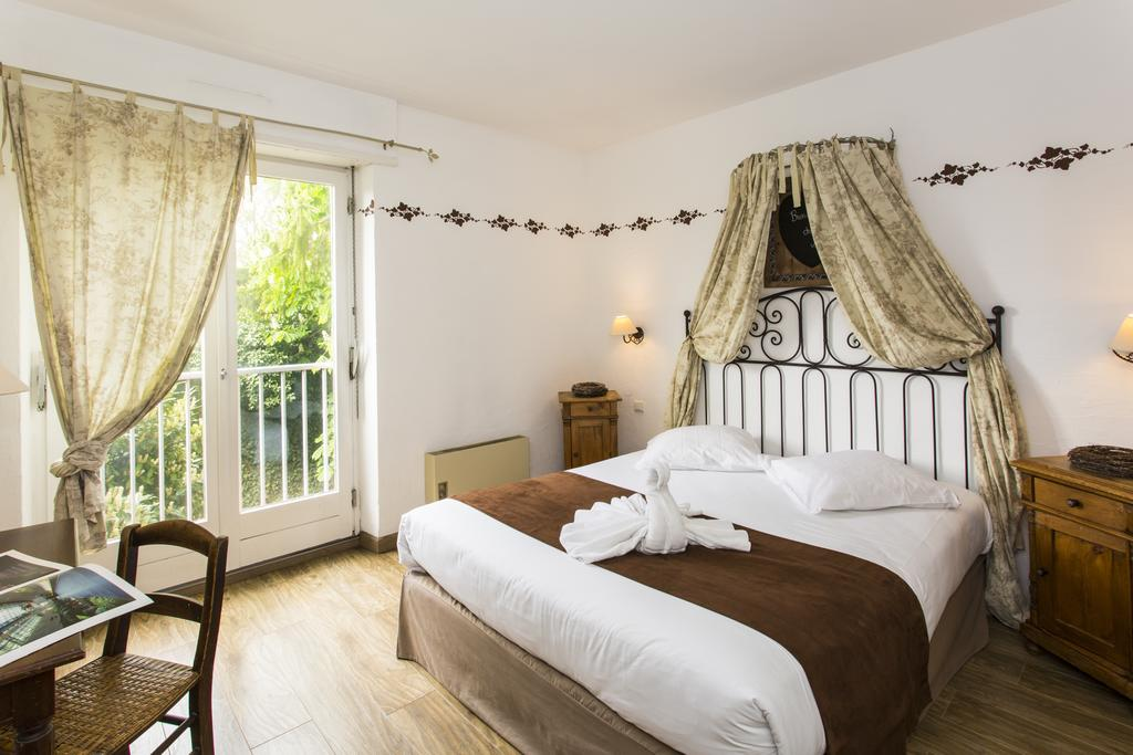 Hostellerie A la Ville de Lyon 2