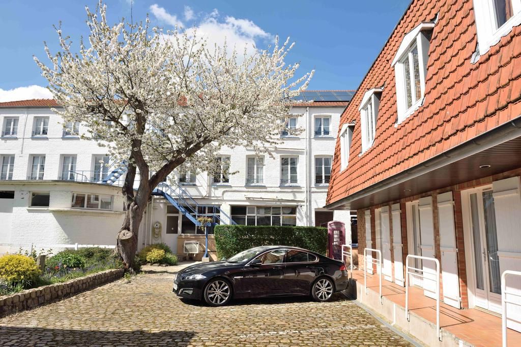 Hotel Saint Louis 2 étoiles à Saint-Omer