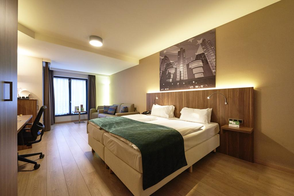 Holiday Inn Brussels Schuman 3 Holiday Inn Brussels Schuman 3