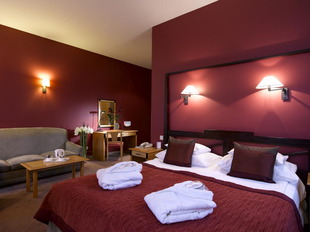 Martin's Grand Hotel 2