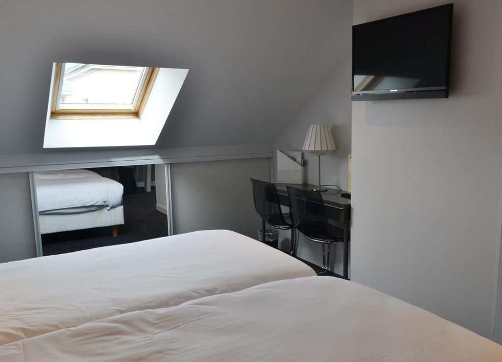 Hôtel-Restaurant Le Monarque 2