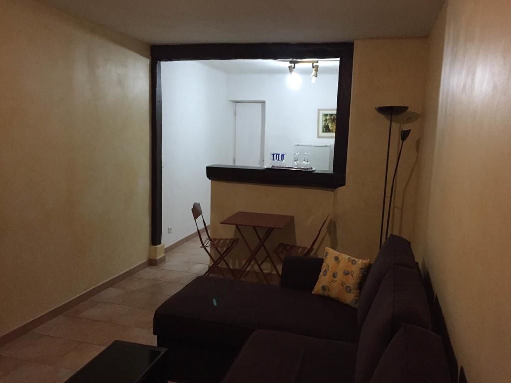 Auberge Les Olivades 3