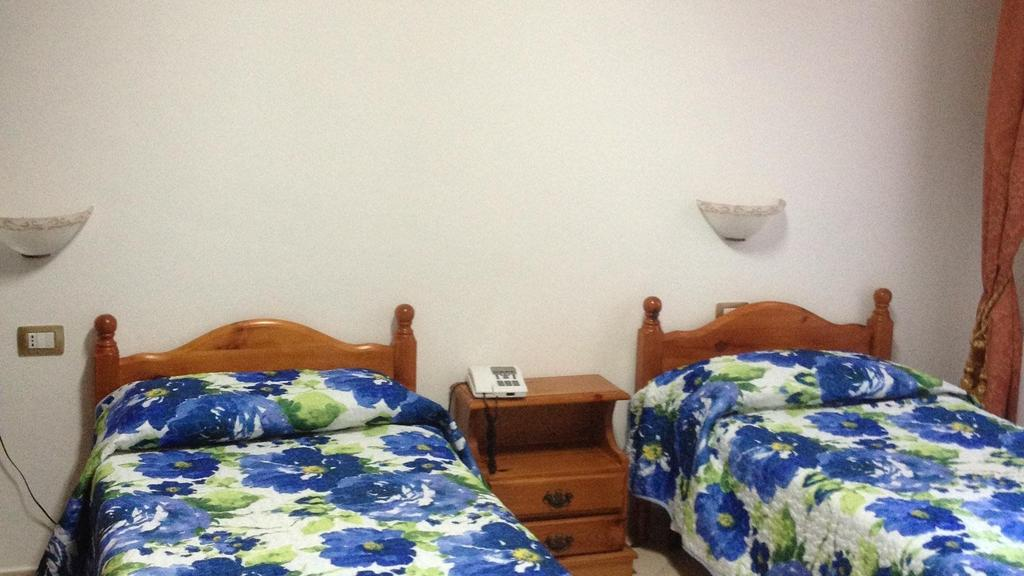 Hotel 4 Mori 3 Hotel 4 Mori 3