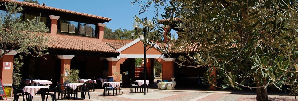 Tiliguerta Camping Village 4 estrelas em Muravera