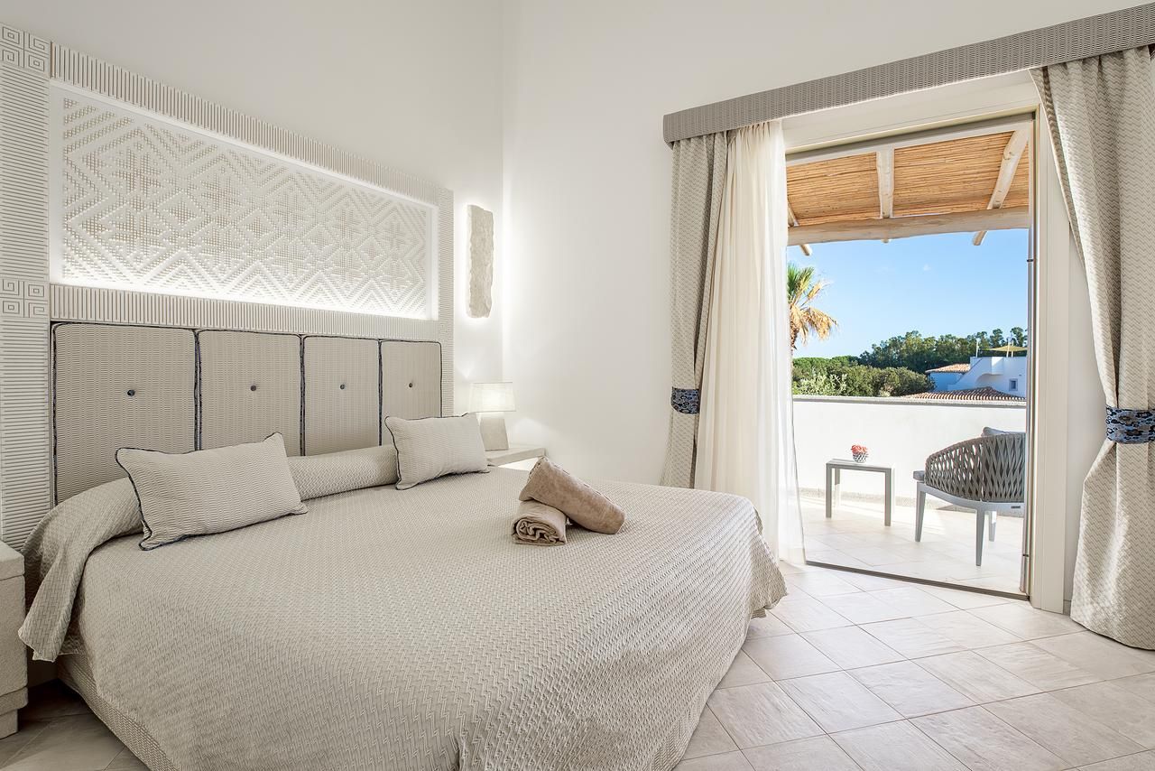 HOTEL CORTE BIANCA 4 estrelas em Cardedu