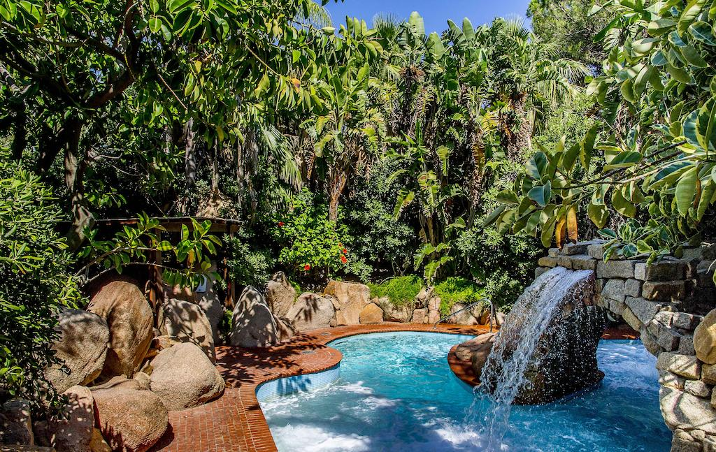 Forte Village Resort - Royal Pineta 5 estrelas em Santa Margherita di Pula