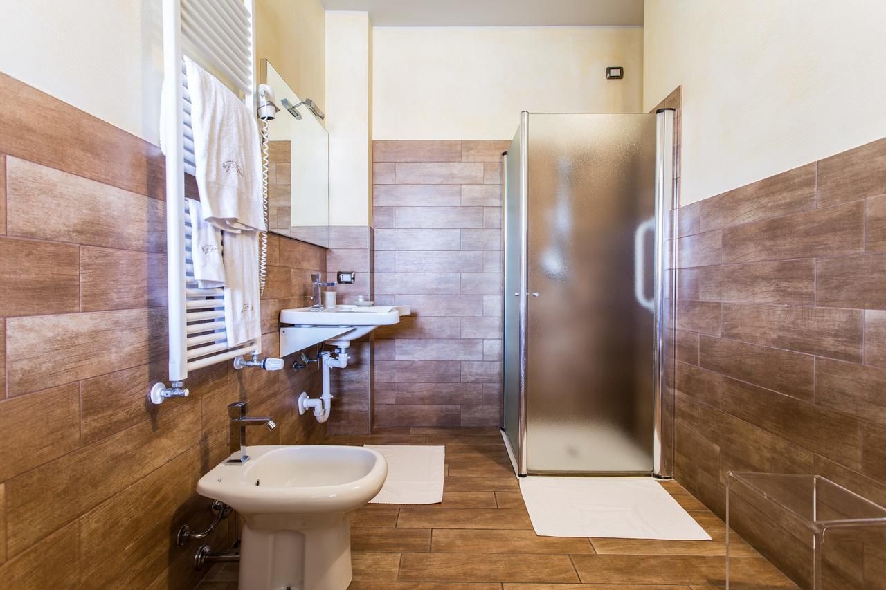 Agriturismo La Camilla 1 Agriturismo La Camilla 1