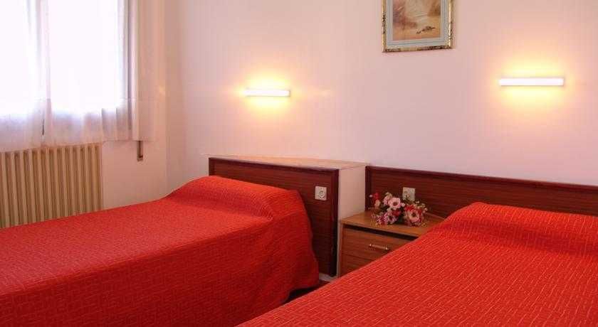 Apartamentos La Solana 2