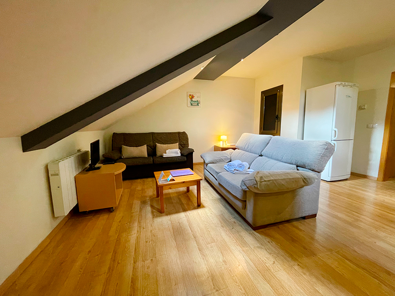 Apartamentos Pantebre 3000 3