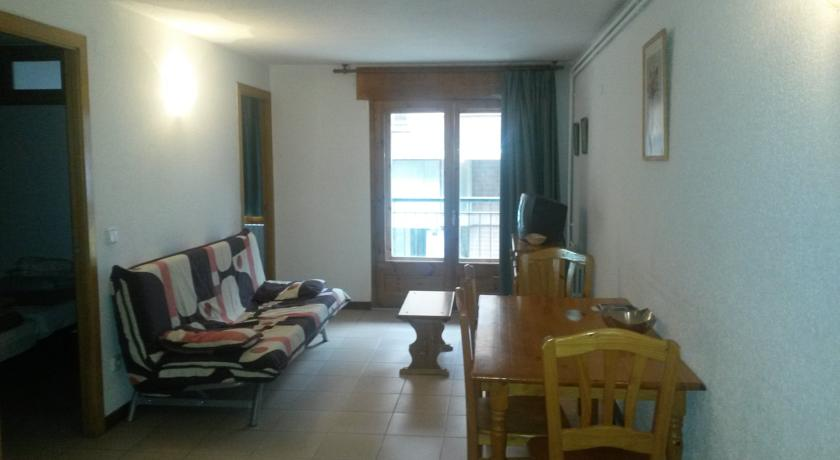 Apartaments Els Avets 2