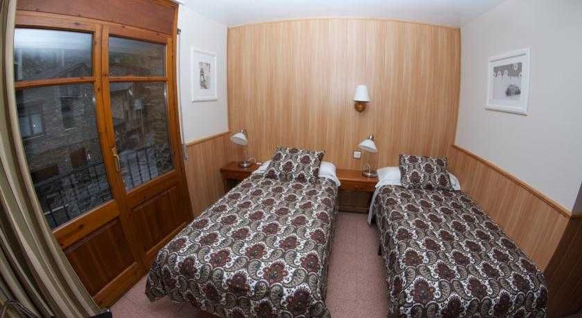 Comapedrosa 2 Comapedrosa 2