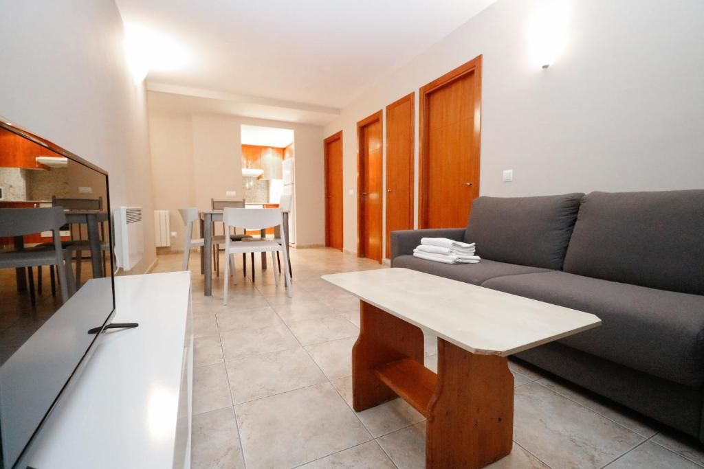 APARTAMENTOS DEGAS MIKKA 3