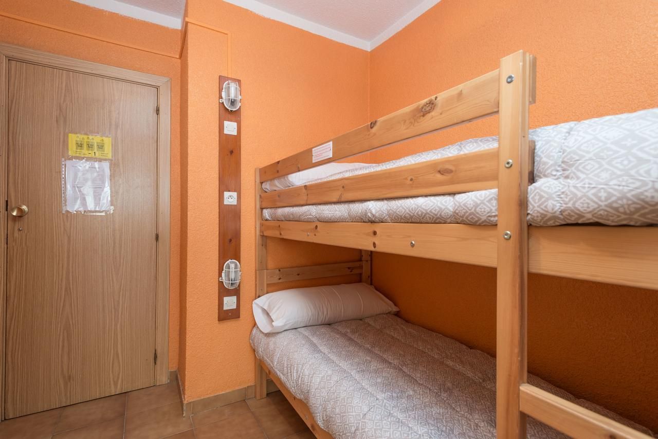 Mikka Frontera Blanca 3