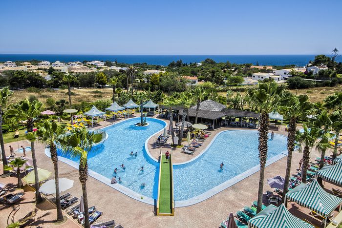 🌴 Hotel 4* perto da Praia da Coelha com piscina exterior | Albufeira