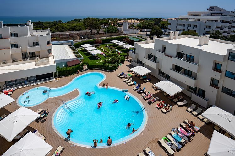 🏖️ Maravilhoso Hotel 4* a menos de 10 minutos da Praia de Santa Eulália | Albufeira