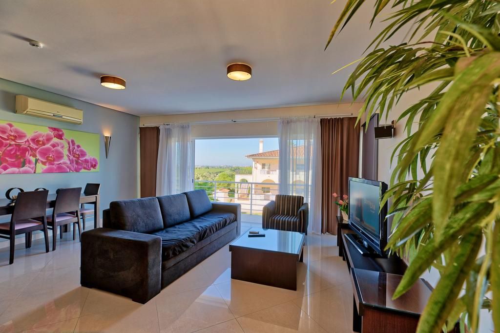 Colina Verde Golf and Sports Resort 3