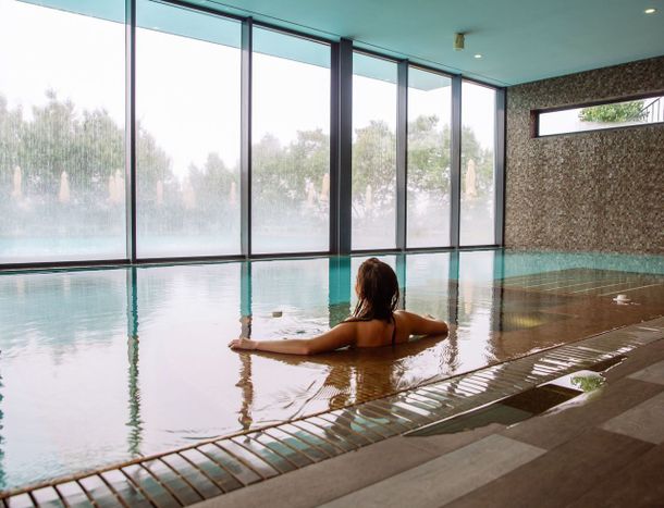 💑♒¡DESCONEXIÓN 5⭐ PARA 2 EN LA SIERRA DE PORTUGAL!🫧🏔️Media Pensión + Circuito SPA en Hotel de lujo en plena naturaleza |  Algarve, Portugal