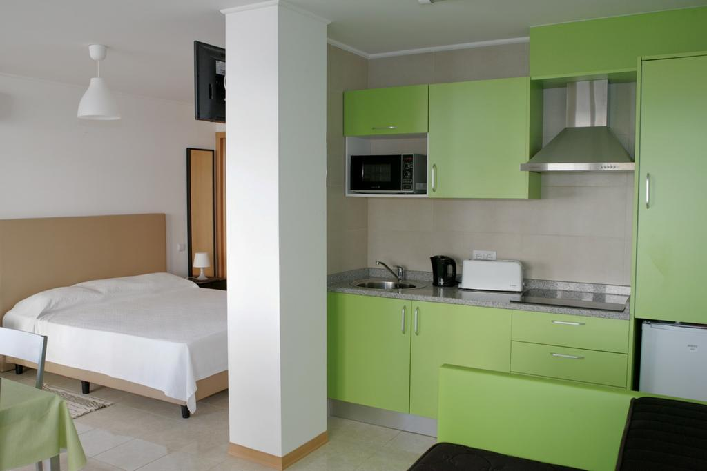 Apartamentos Mirante da Rocha 2