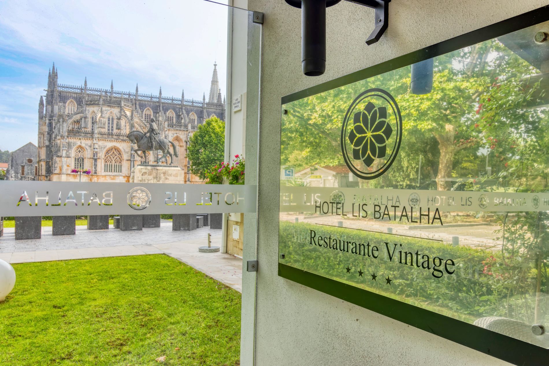 🏛️⛪¡PORTUGAL CON ENCANTO ENTRE MONASTERIOS!✝️🤩 Desde 2 noches: Hotel Boutique 4★ con desayuno en la histórica Villa de Batalha 🏛️⛪¡PORTUGAL CON ENCANTO ENTRE MONASTERIOS!✝️🤩 Desde 2 noches: Hotel Boutique 4★ con desayuno en la histórica Villa de Batalha