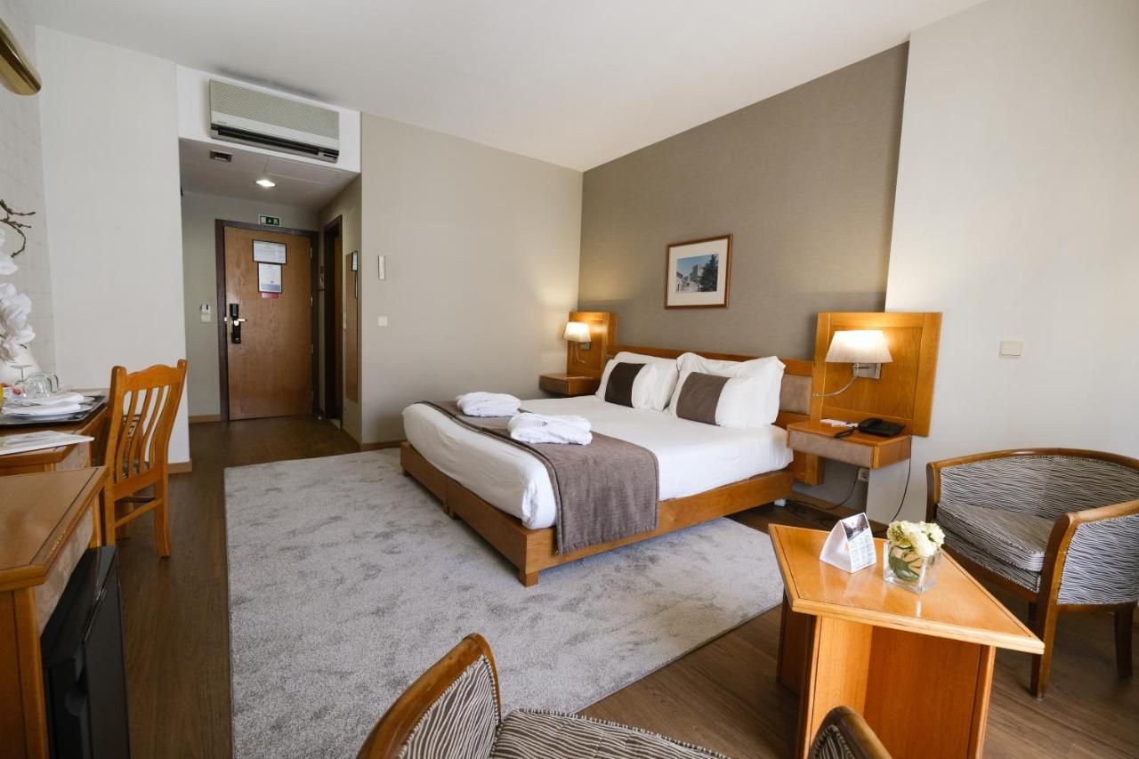 Hotel Rainha D. Amelia Arts & Leisure 3