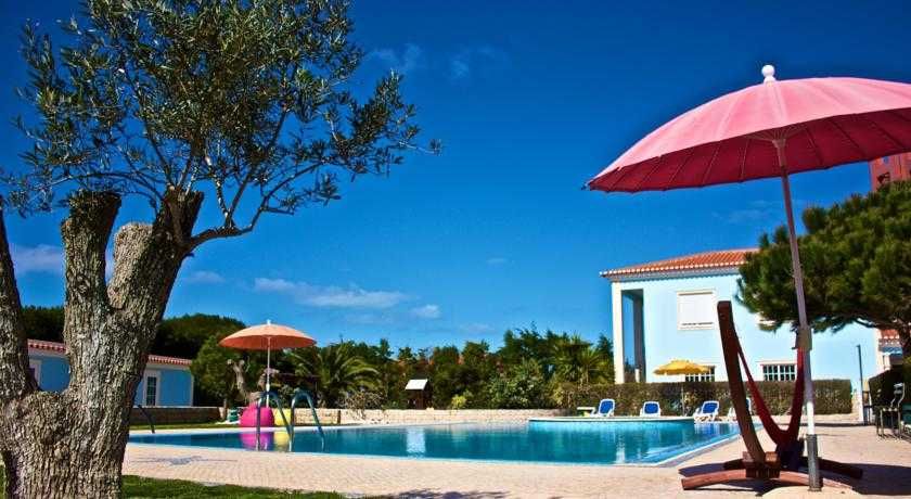 Neptuno 2 estrelas em Peniche