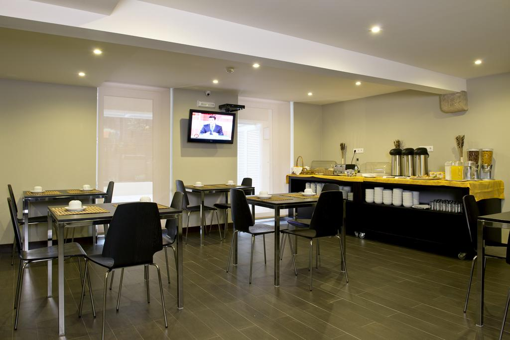 Riversuites 3 Riversuites 3