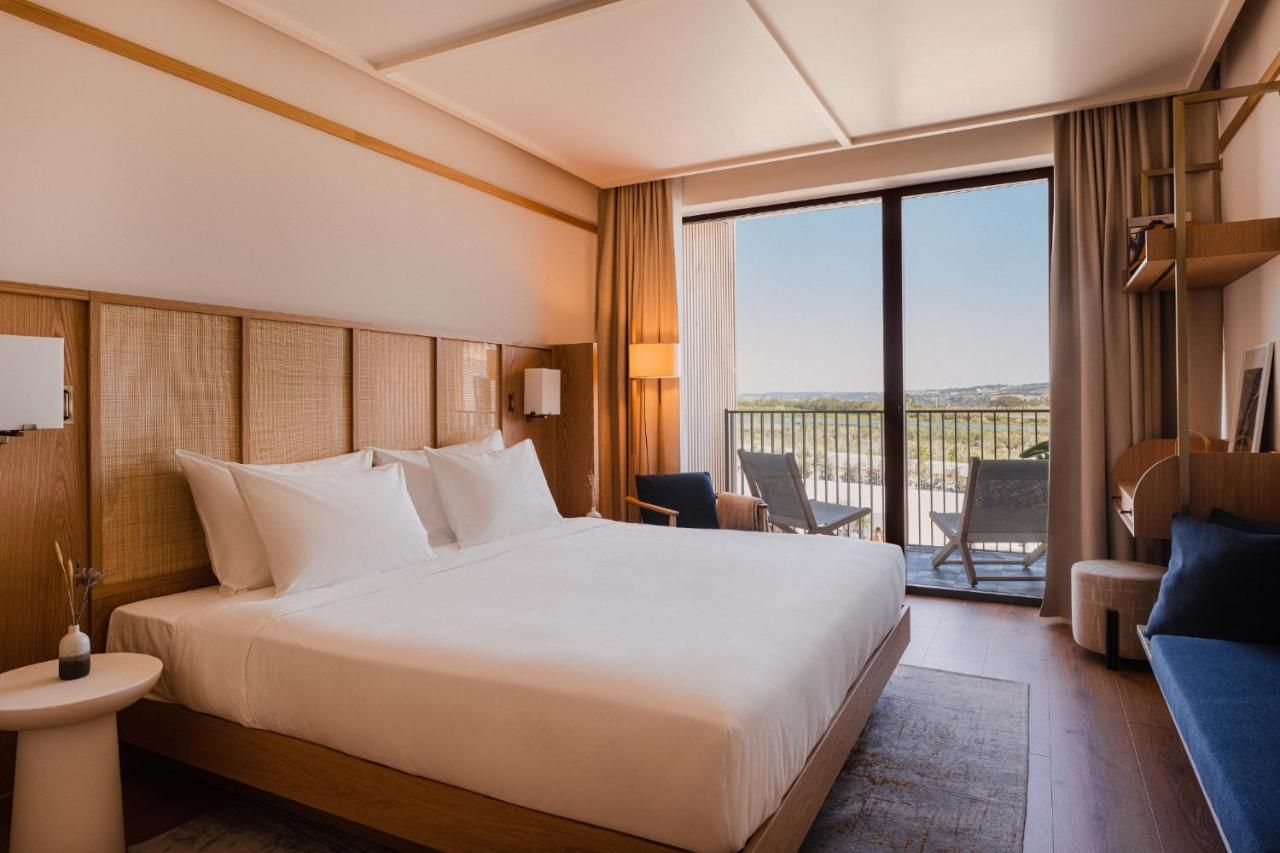 Aethos Ericeira 2