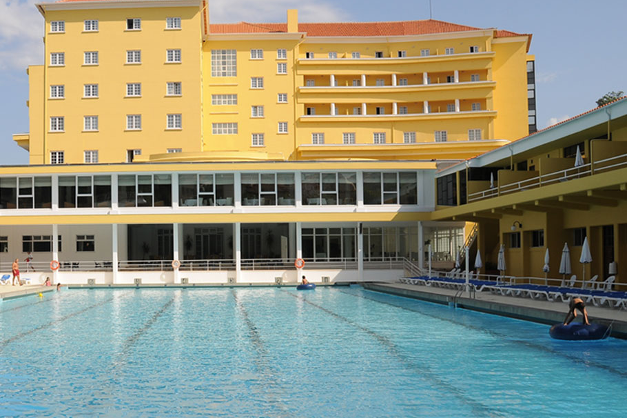 Grande Hotel do Luso 4* com Pequeno-Almoço Incluído