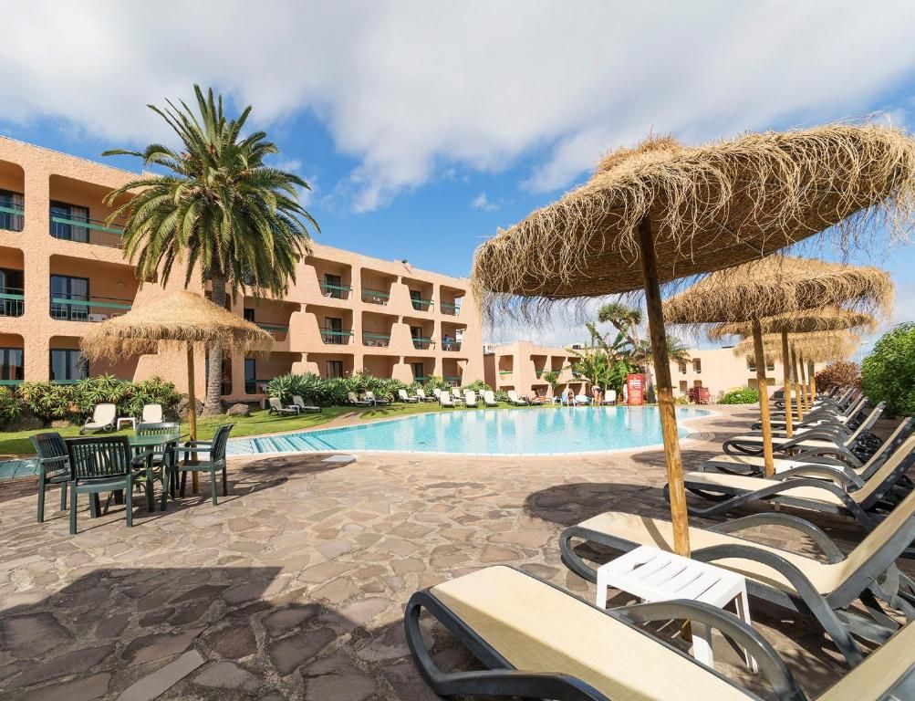 Madeira: Voos + Hotel Dom Pedro Garajau com piscina