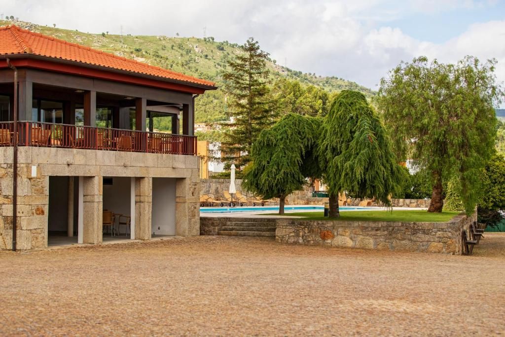 HOTEL RURAL QUINTA DE SAO SEBASTIAO 1