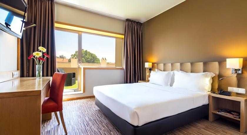Hotel HF Tuela Porto 2