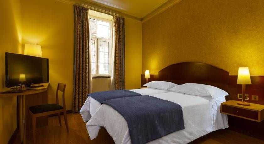 Hotel Internacional Porto 3