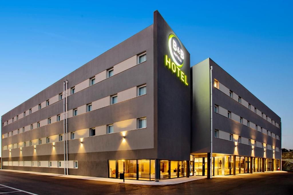 B&B Hotel Porto Expo Aeroporto 3 estrelas em Matosinhos