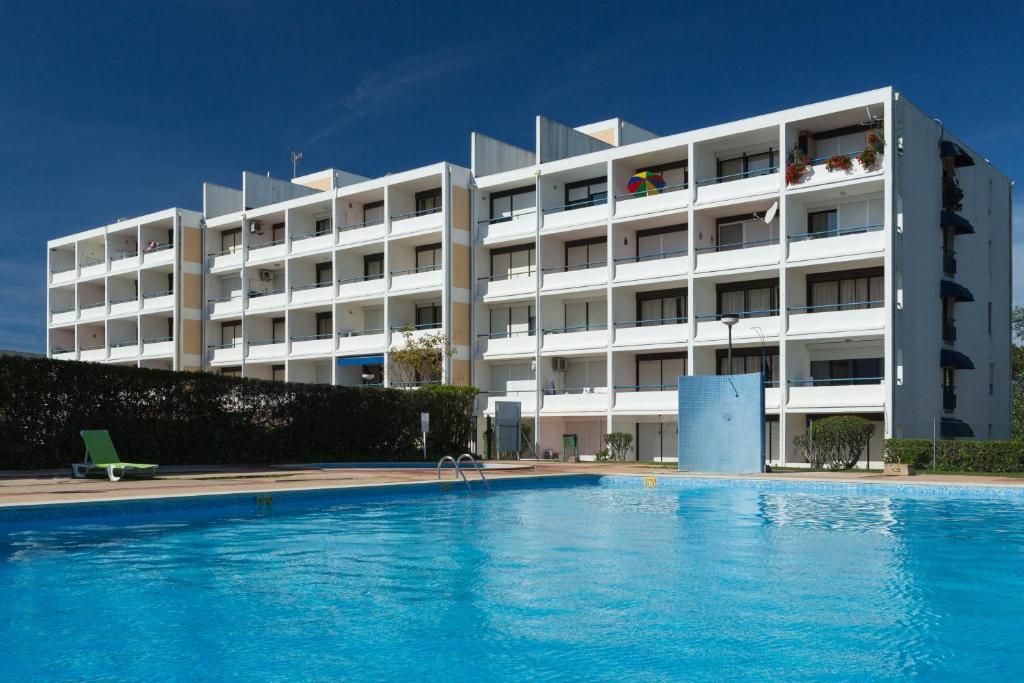 🧡 Tenha umas Férias Relaxadas e ao Melhor preço em Vilamoura | Algarve 😌