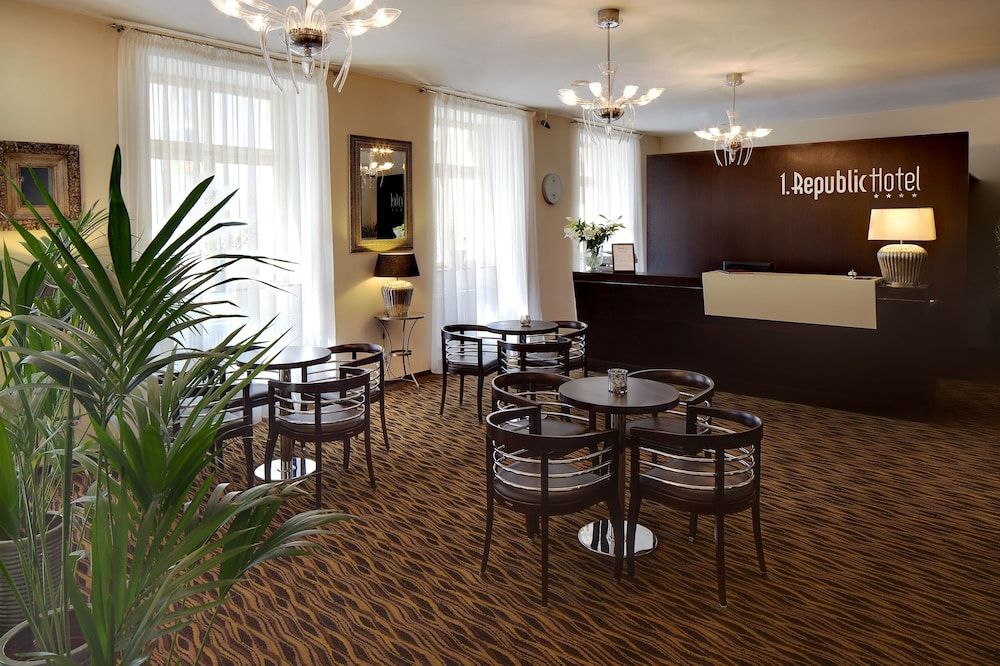 1.Republic Hotel 2