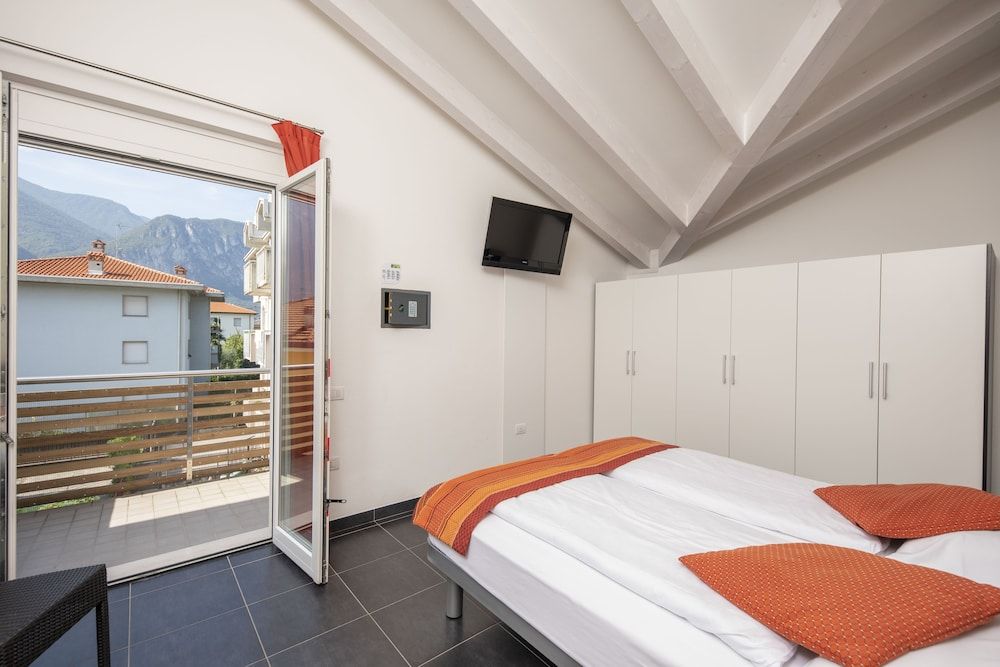 4LIMONI Apartment Resort 3