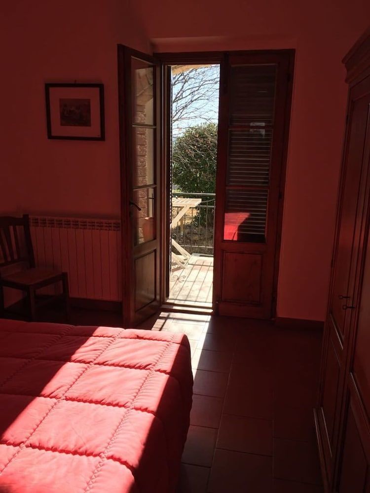 Affittacamere Villa Bagno Santo 3